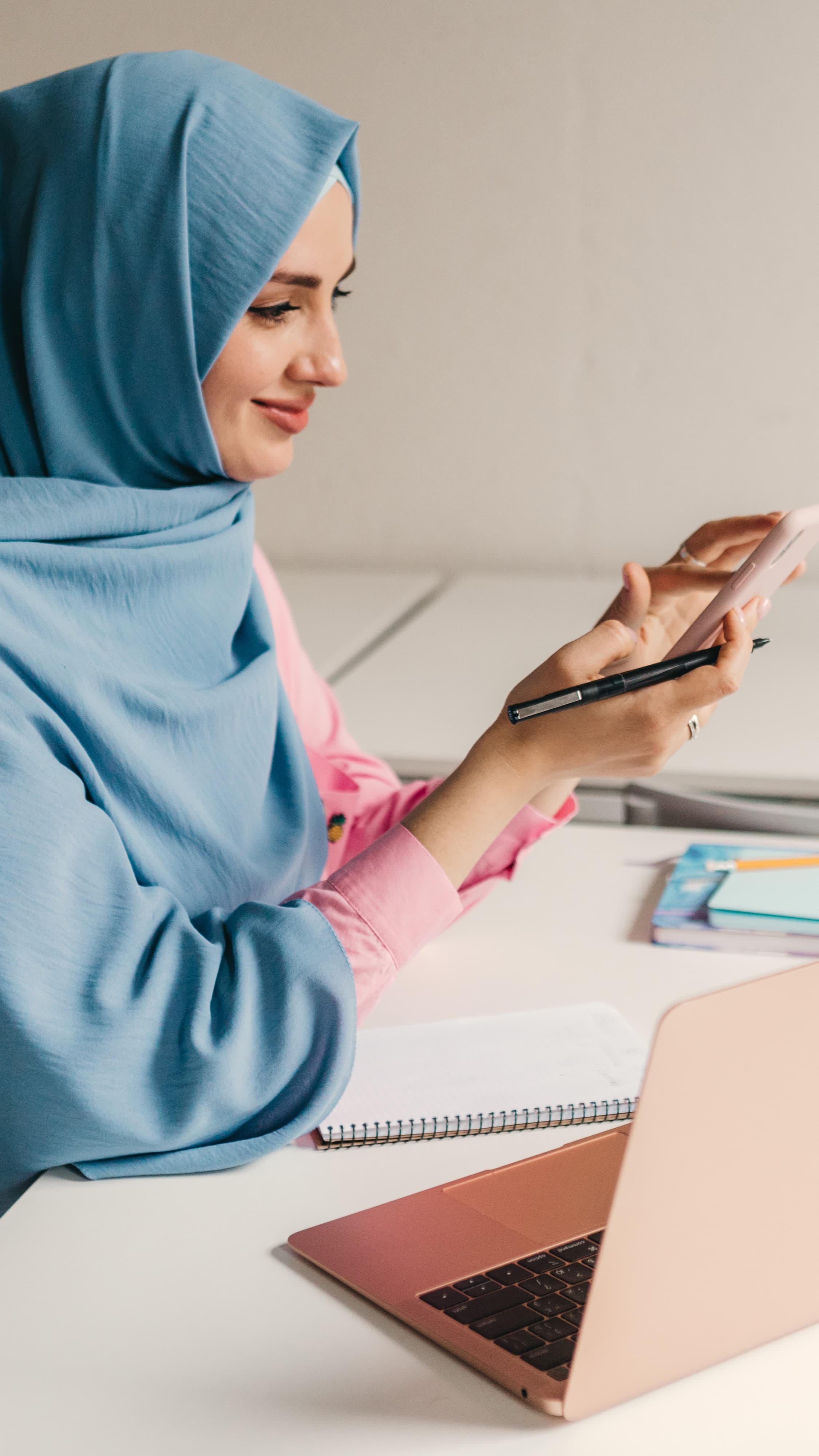 Foreign Customers are welcome in Honey Bunny Wax